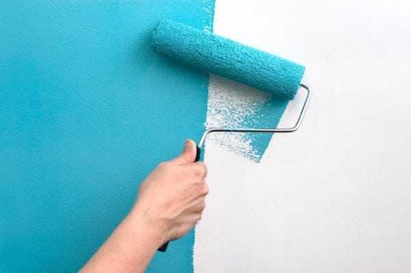 Покраска латексной краской стен